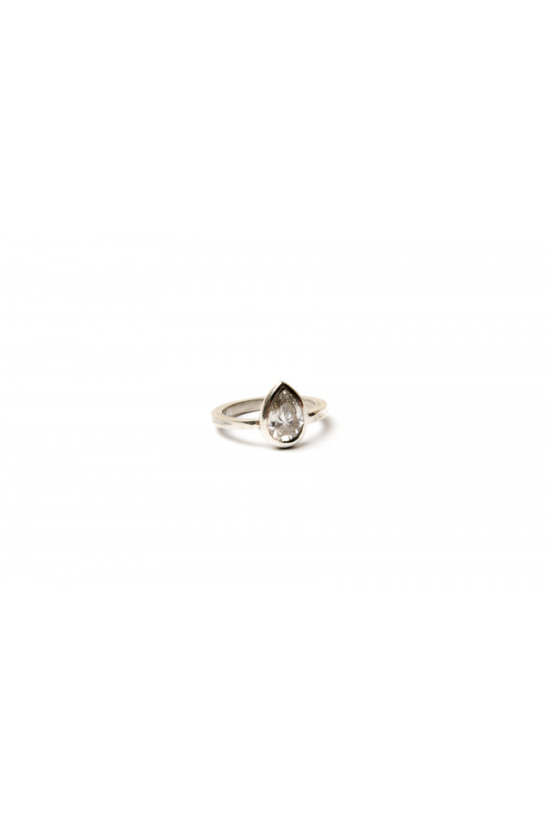 Stříbrný prsten se zirkonem z kolekce Hope 2017