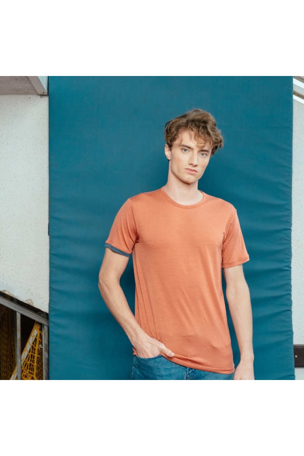 Everyday men T-shirt 160 red brick – blue