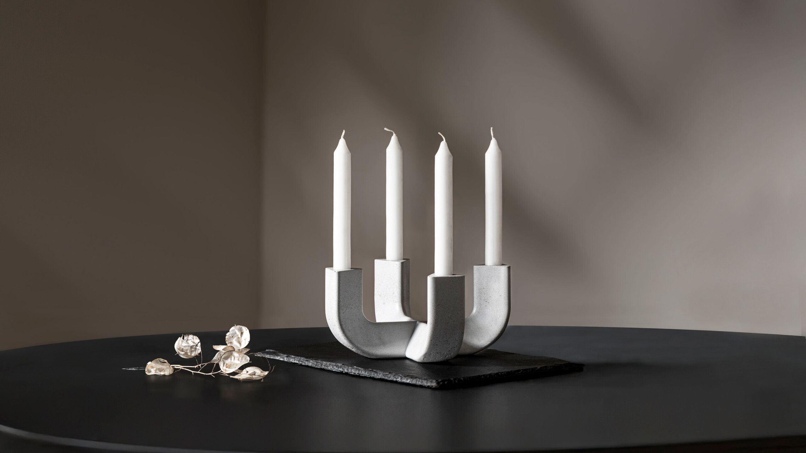 ADVT-grey-NZZ3988-16-9-WEB