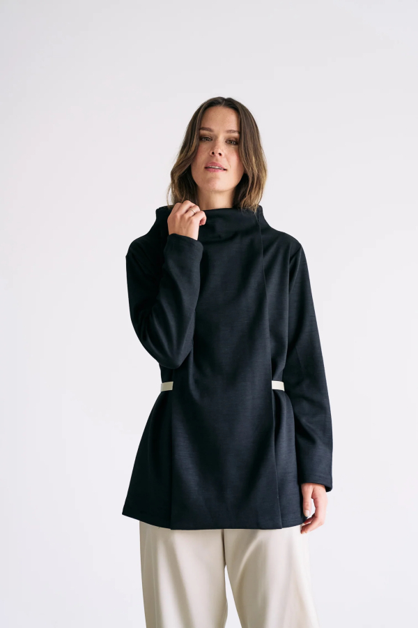 HIGH NECK MERINO SWEATER